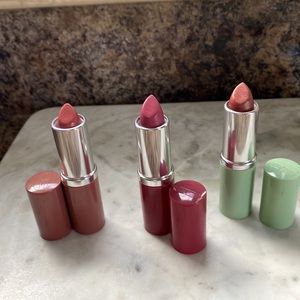 Clinique Lipsticks (with bonus)
